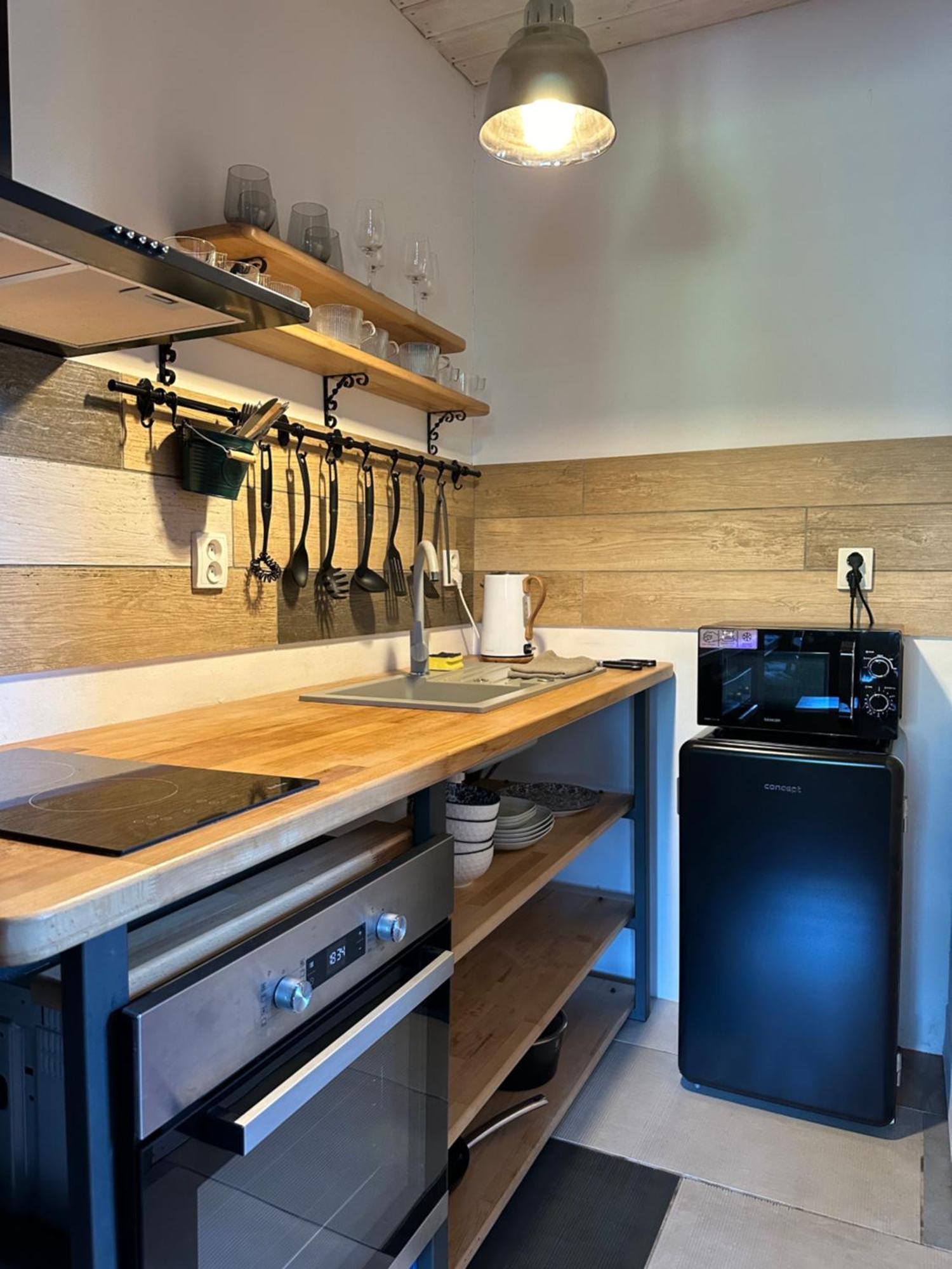 Loft Apartments เดชชิน ภายนอก รูปภาพ