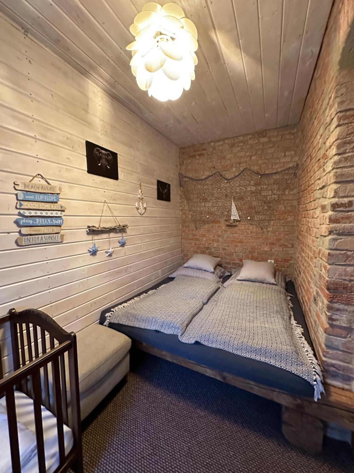 Loft Apartments เดชชิน ภายนอก รูปภาพ