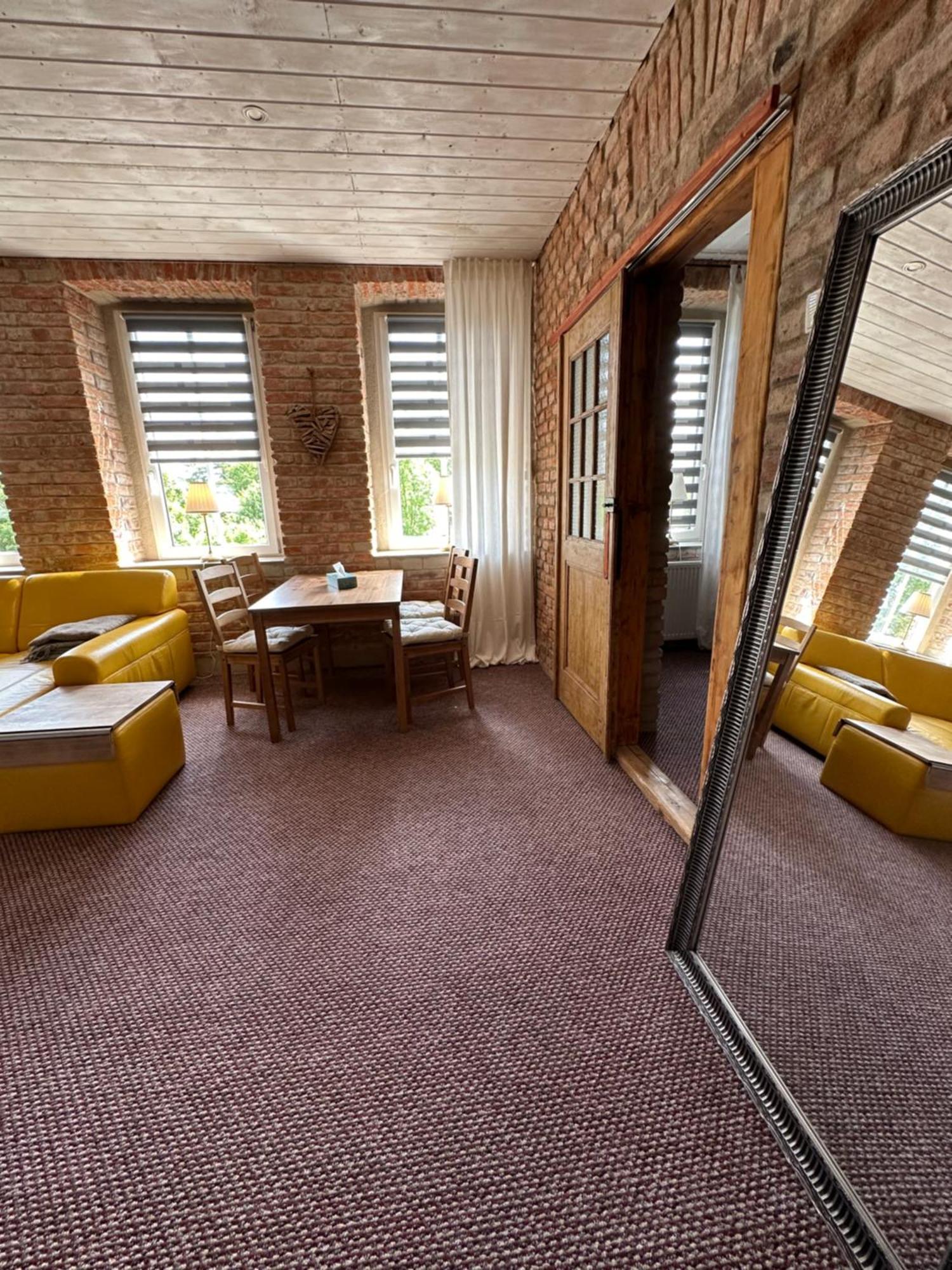 Loft Apartments เดชชิน ภายนอก รูปภาพ